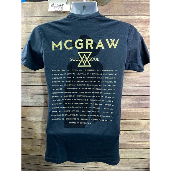Tim Mcgraw's SOUL 2 SOUL Concert Tee-Shirt Small Blue - Picture 2 of 8